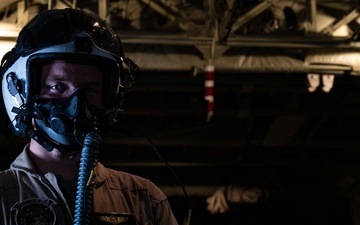 HALO jumps enhance joint operations between Airmen, Marines