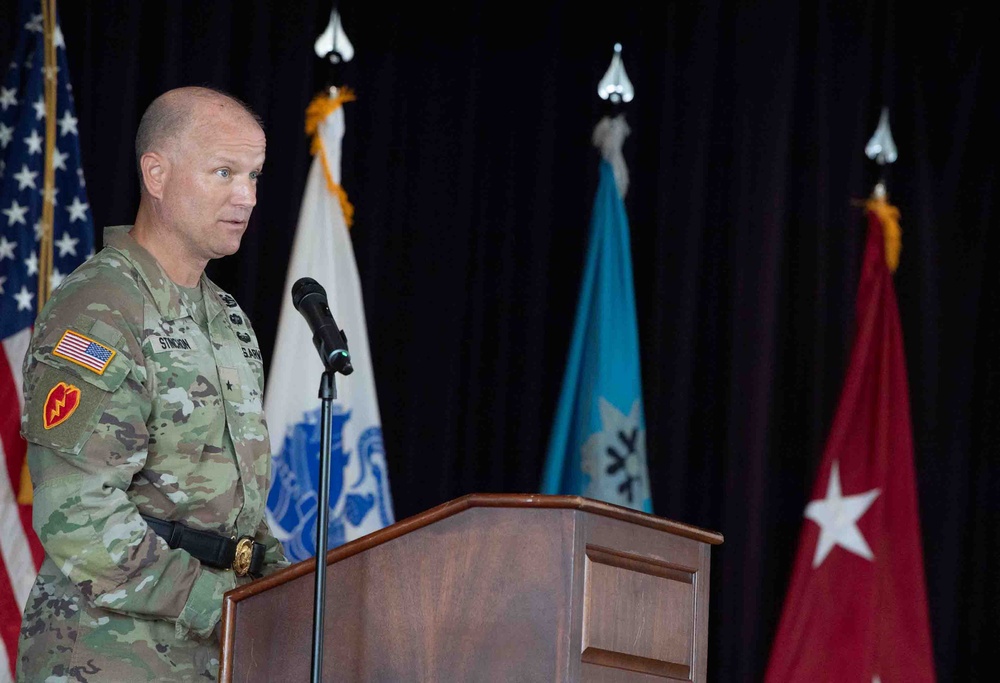 Cox Relinquishes Command of Army Counterintelligence to Stinchon