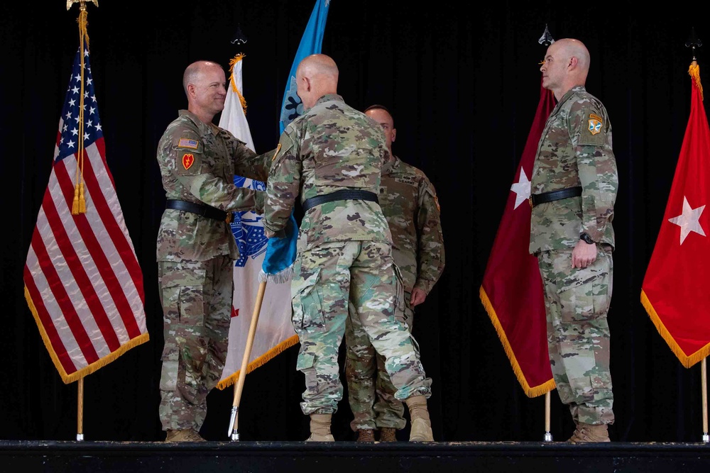 Cox Relinquishes Command of Army Counterintelligence to Stinchon