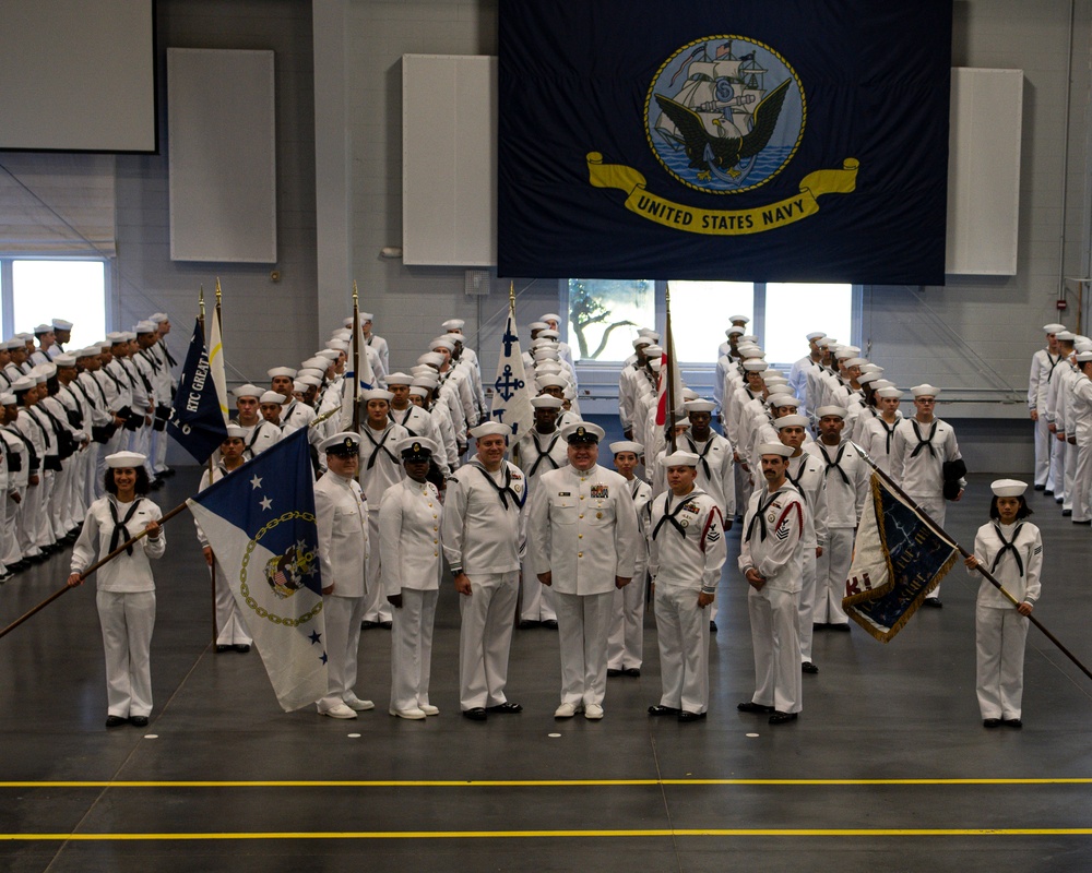 Sponsored Division Trains At Recruit Training Command