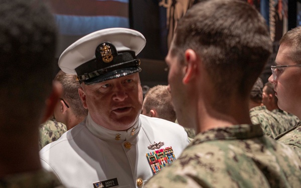 MCPON visits Recruit Training Command