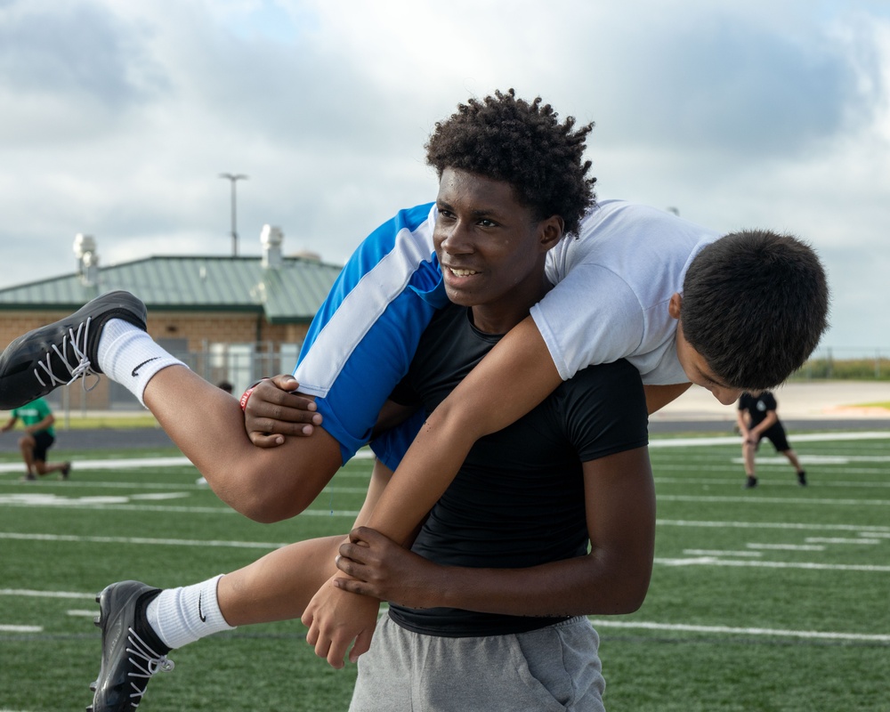 Recruiting Sub-Station Round Rock visits Taylor High School