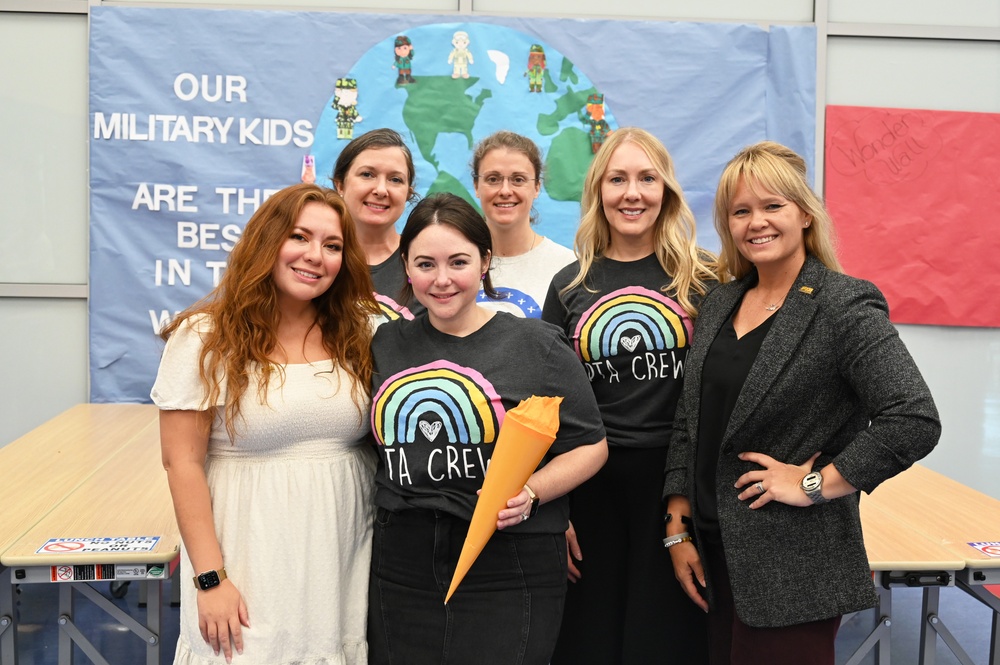 USAG Stuttgart’s Patch Elementary School, PTA host German schultüte ceremony