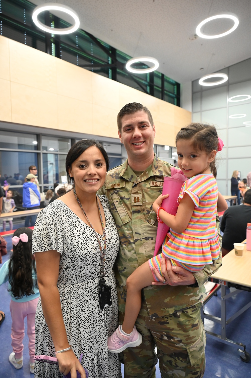 USAG Stuttgart’s Patch Elementary School, PTA host German schultüte ceremony