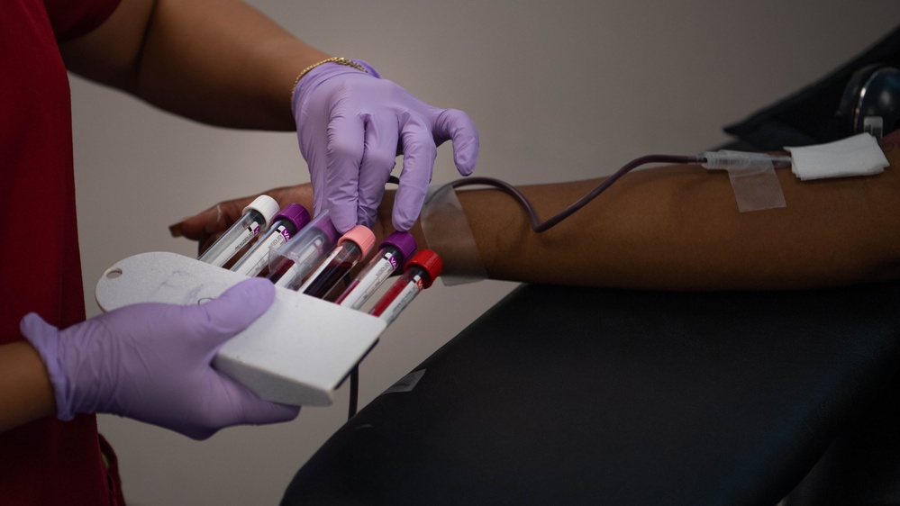 USS Ronald Reagan (CVN 76) Sailor Donates Blood
