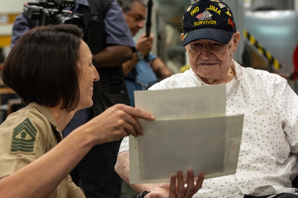 Marine Corps Veteran tank operator reunited with his tank decades later