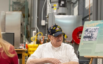 Marine Corps Veteran tank operator reunited with his tank decades later