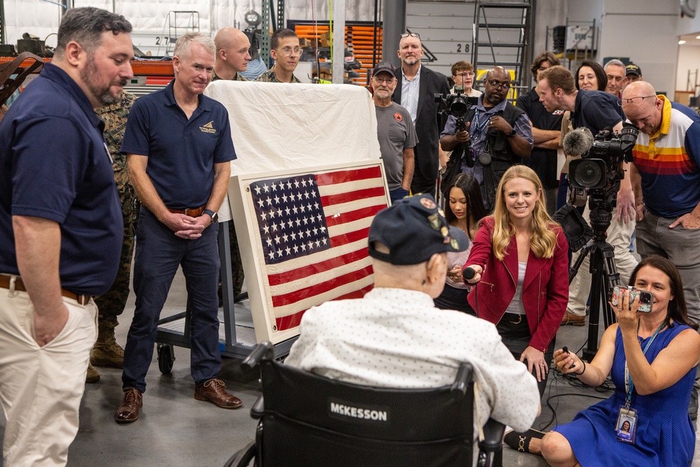 Marine Corps Veteran tank operator reunited with his tank decades later