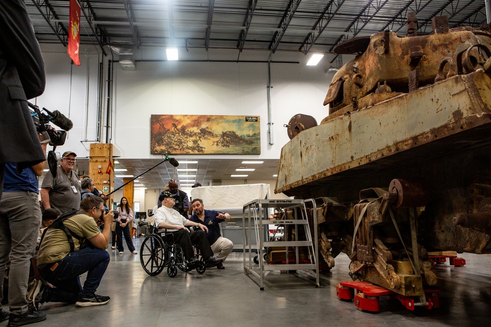 Marine Corps Veteran tank operator reunited with his tank decades later