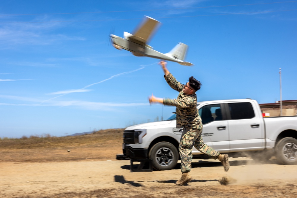 U.S. Marines Conduct Dead Center sUAS Training