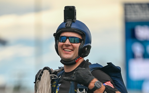 U.S. Navy Parachute Team