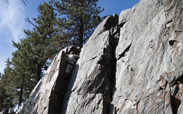 V35 Marines conduct top rope climbing during Assault Climbers Course