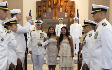 NAVFAC Southeast Welcomes New Leadership, Honors 28-Year Naval Career