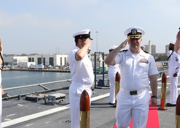 USS Tulsa (LCS 16) Gold Crew Conducts Change of Command