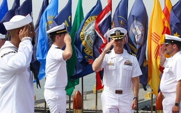 USS Tulsa (LCS 16) Gold Crew Conducts Change of Command