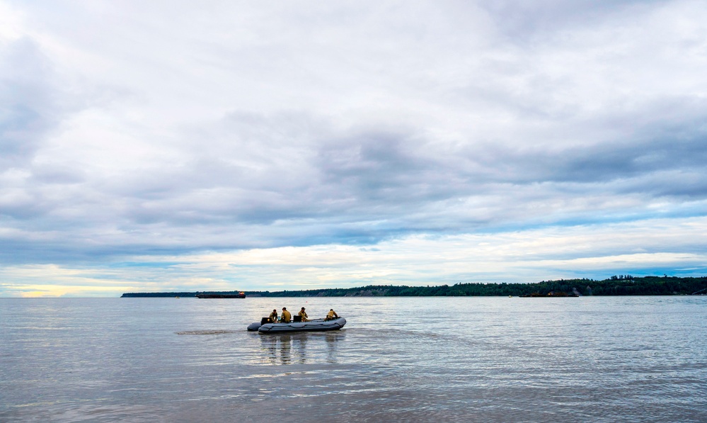 ExMCM Company 9-1 deploys unmanned underwater vehicle during Arctic Edge 2025
