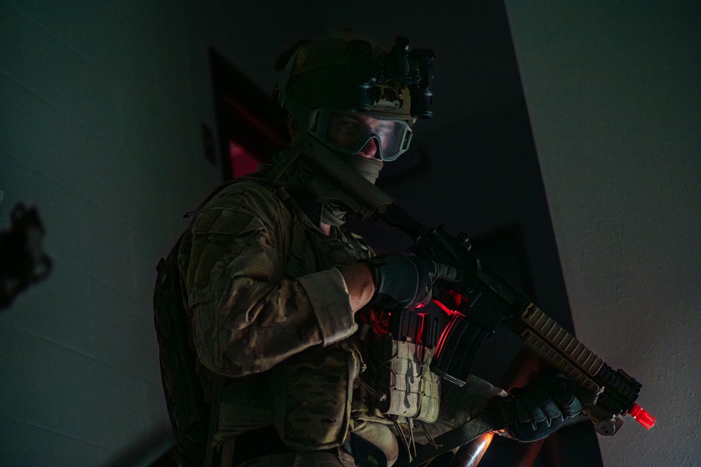 Air Force EOD Airmen test grit, readiness in Montana during four-day exercise