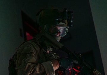 Air Force EOD Airmen test grit, readiness in Montana during four-day exercise