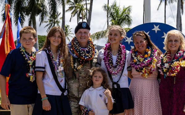 USARPAC Recognizes New CoS and G3 OIC