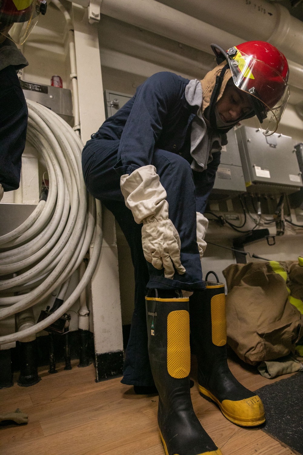 Fitzgerald conducts Damage Control Drill