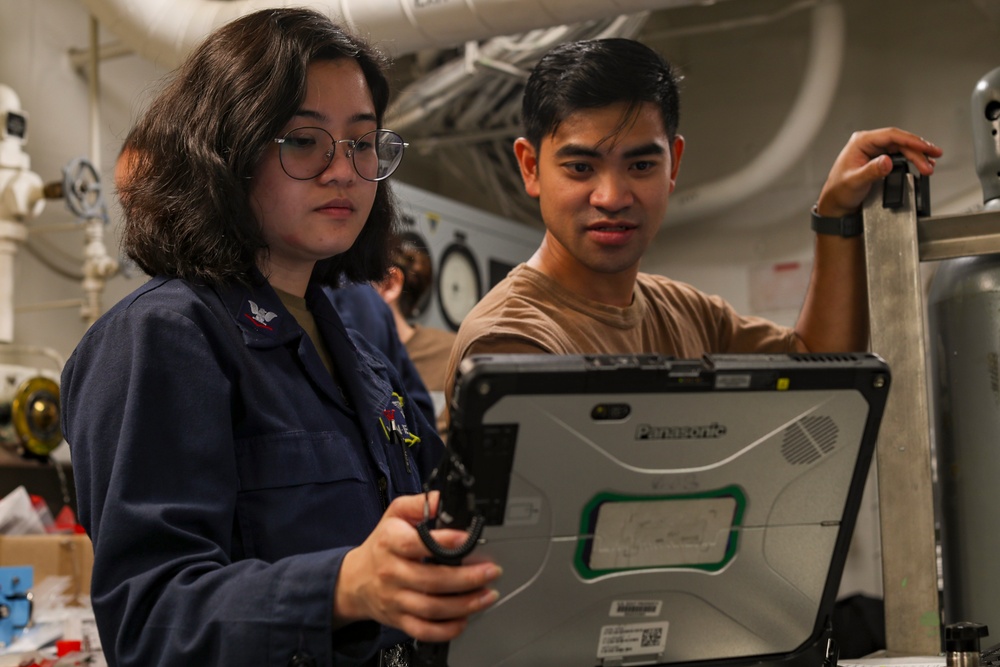 George Washington Sailors Maintain Oxygen Equipment