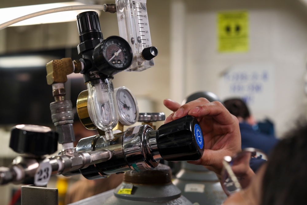 George Washington Sailors Maintain Oxygen Equipment