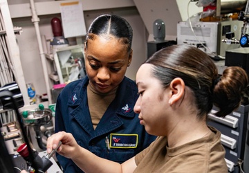 George Washington Sailors Maintain Oxygen Equipment