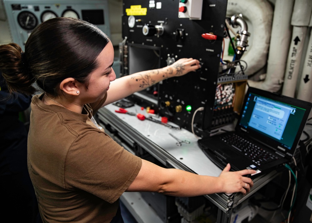 George Washington Sailors Maintain Oxygen Equipment
