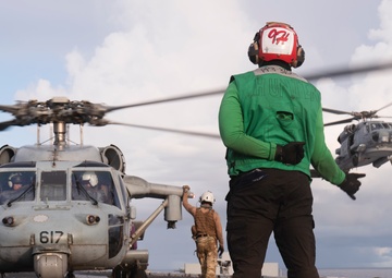 George Washington Conducts Flight Operations