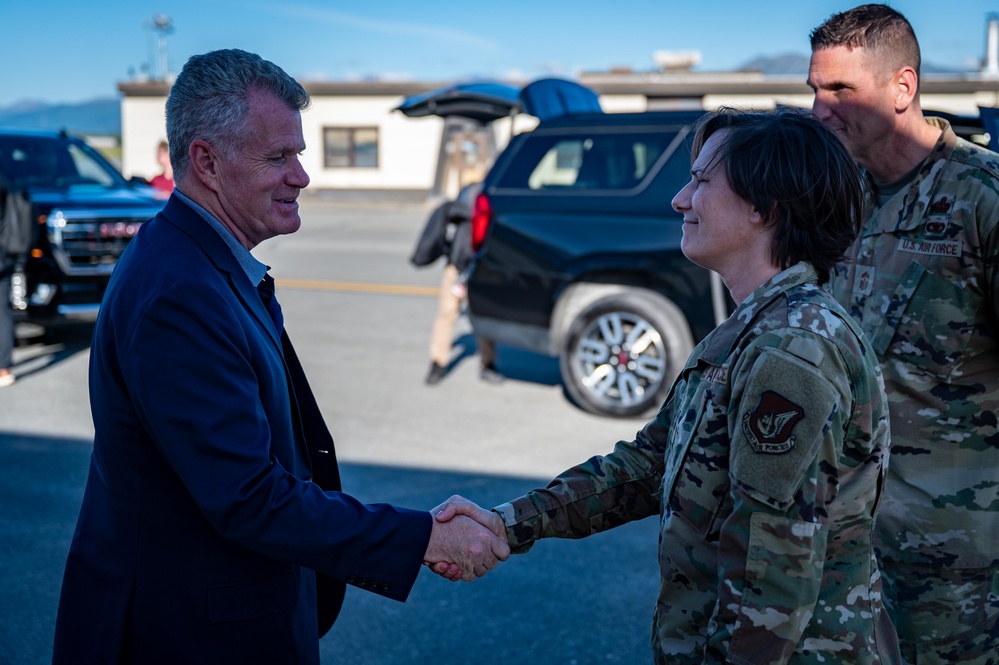 Indo-Pacific Commander visits JBER