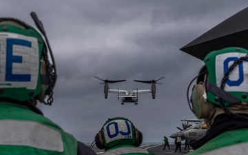 Abraham Lincoln participates in exercise Northern Edge 2025