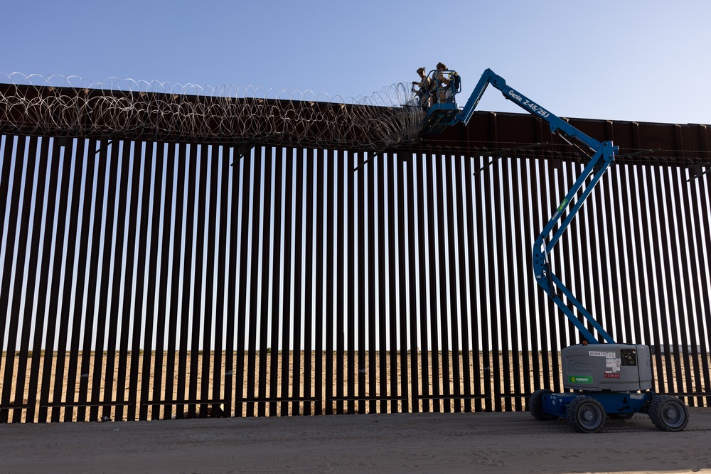 Joint Task Force-Southern Border Marines conduct barrier reinforcement operations