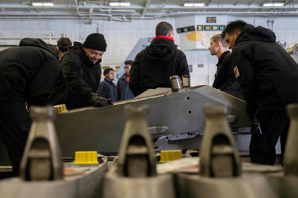 Abraham Lincoln participates in exercise Northern Edge NE25