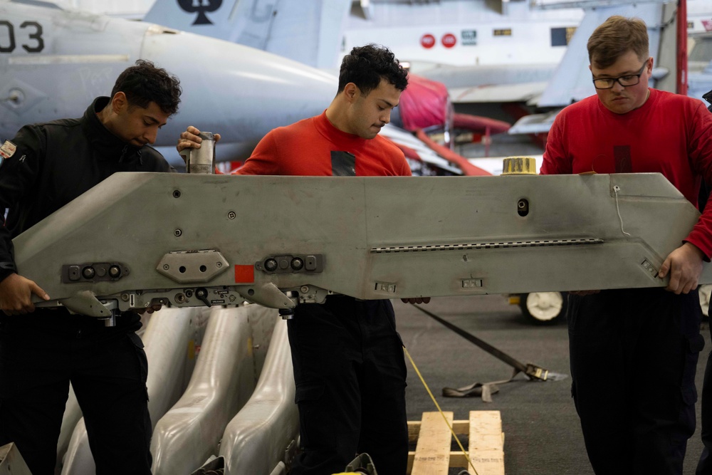 Abraham Lincoln participates in exercise Northern Edge NE25