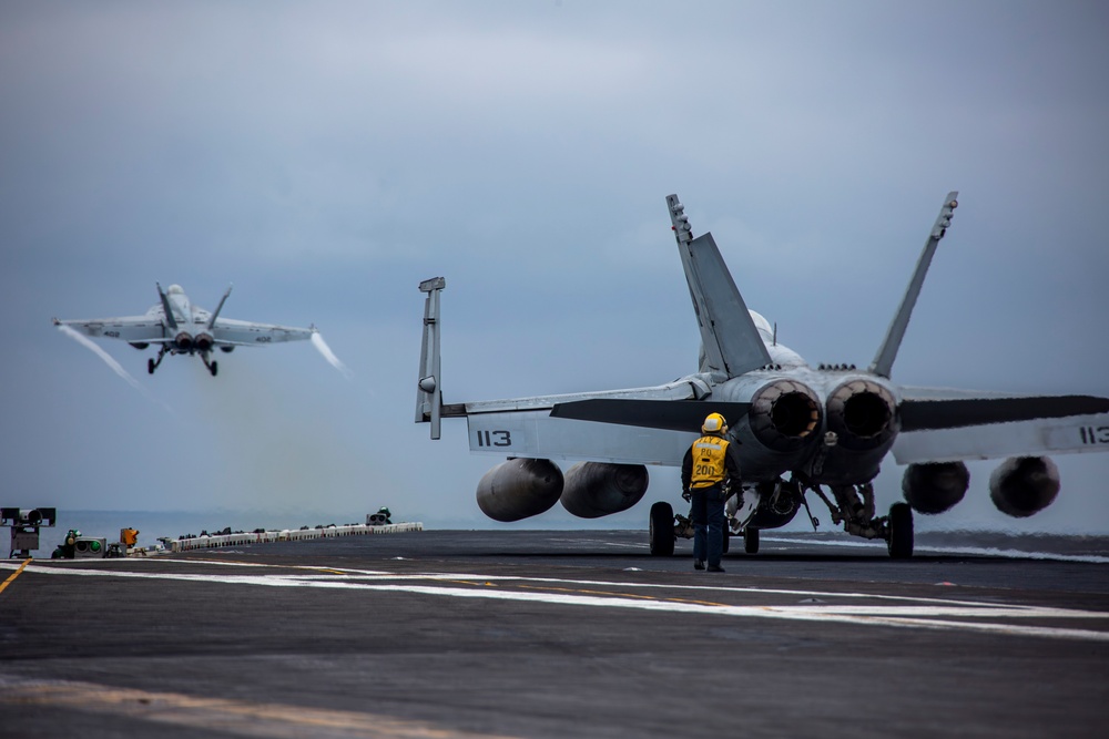 Abraham Lincoln participates in exercise Northern Edge 2025