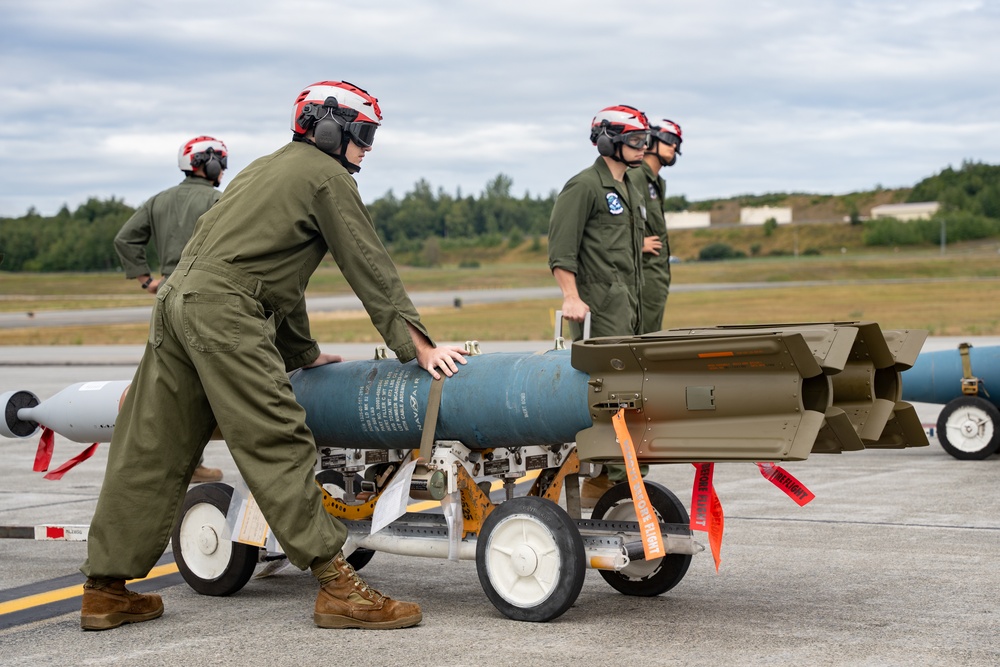27th SOW, VMFA 533 conduct FARP operations during ARCTIC EDGE 2025