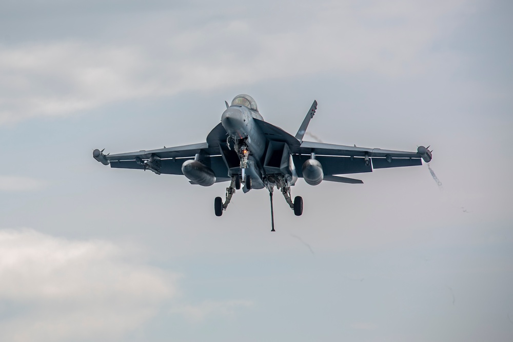 Abraham Lincoln participates in exercise Northern Edge 2025