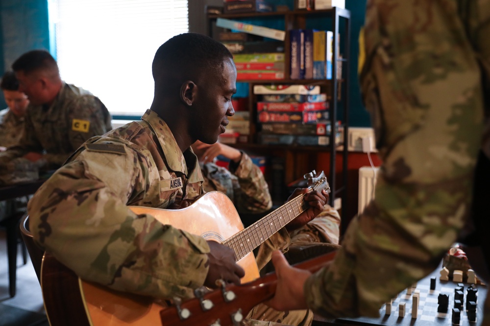 USAREUR-AF Best Squad Competition: USO Lunch