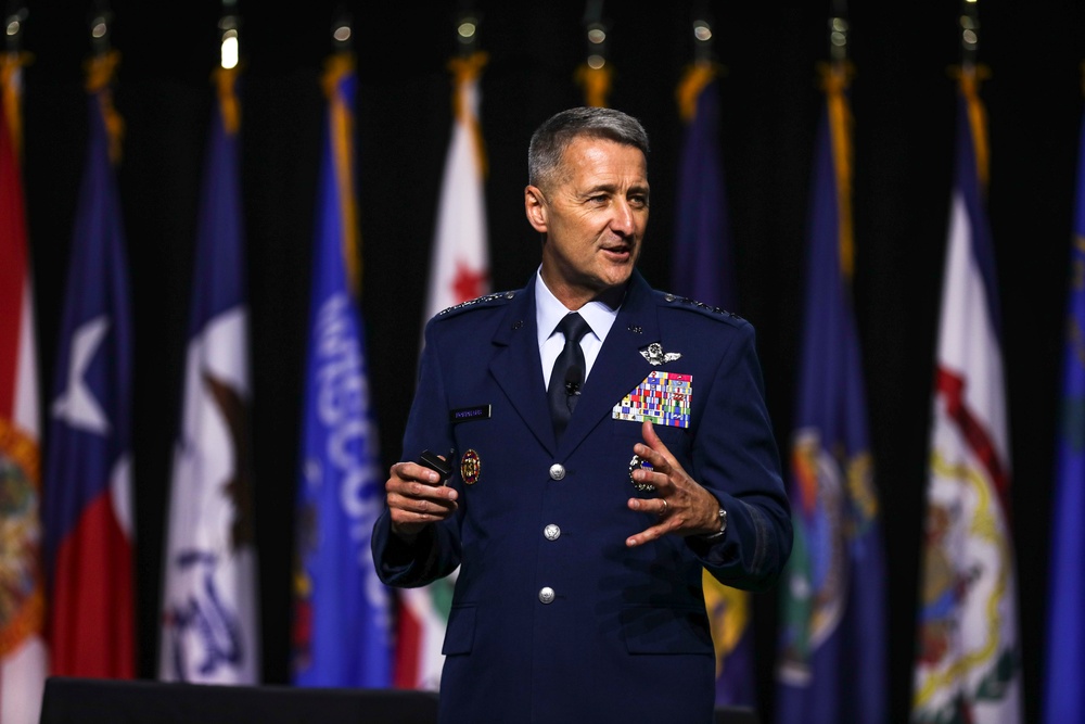 Nordhaus, Raines address NGAUS Conference