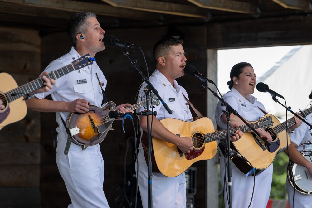 The Navy Band Country Current performs at the Lakes Bluegrass Festival