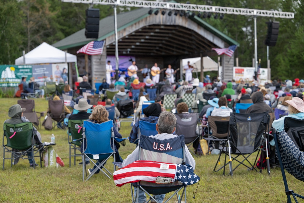 The Navy Band Country Current performs at the Lakes Bluegrass Festival