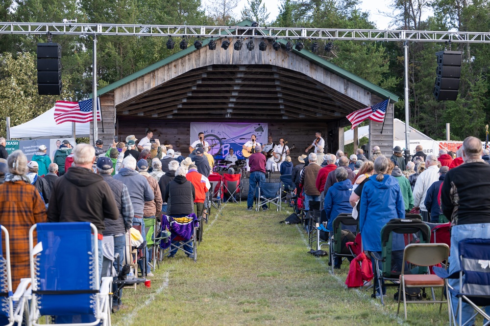 The Navy Band Country Current performs at the Lakes Bluegrass Festival