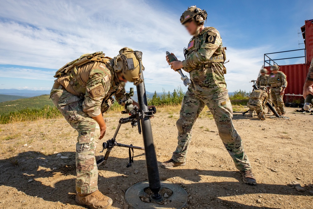 Soldiers, International Forces Train in Mortar Live-Fire During Arctic Edge 25