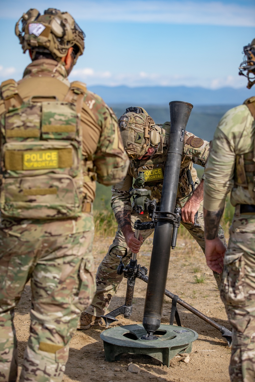 Soldiers, International Forces Train in Mortar Live-Fire During Arctic Edge 25