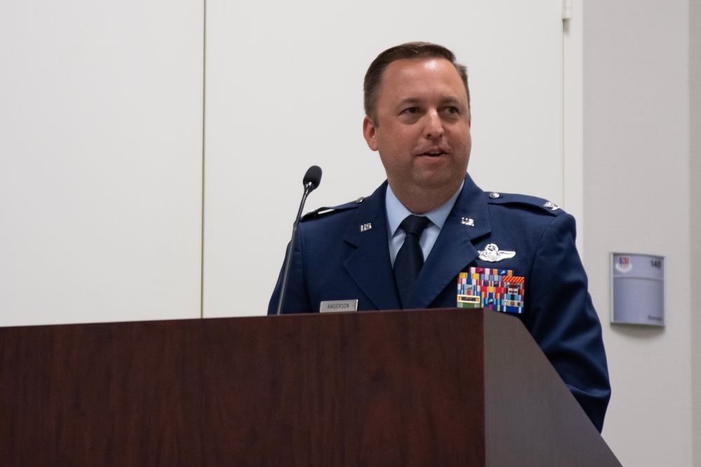 Commander assumes command of the 136th MSG