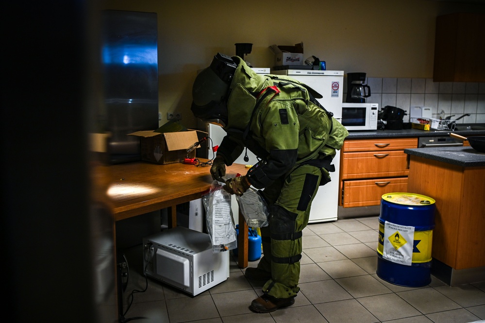 Belgian EOD Technicians Tackle IED Rodeo