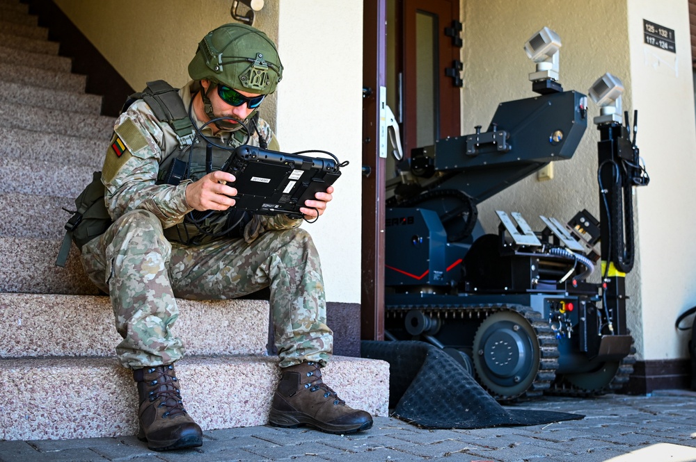 IED Rodeo Tests Lithuanian EOD Capabilities