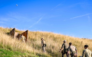 French EOD team clears a simulated “kill house” bunker during IED Rodeo