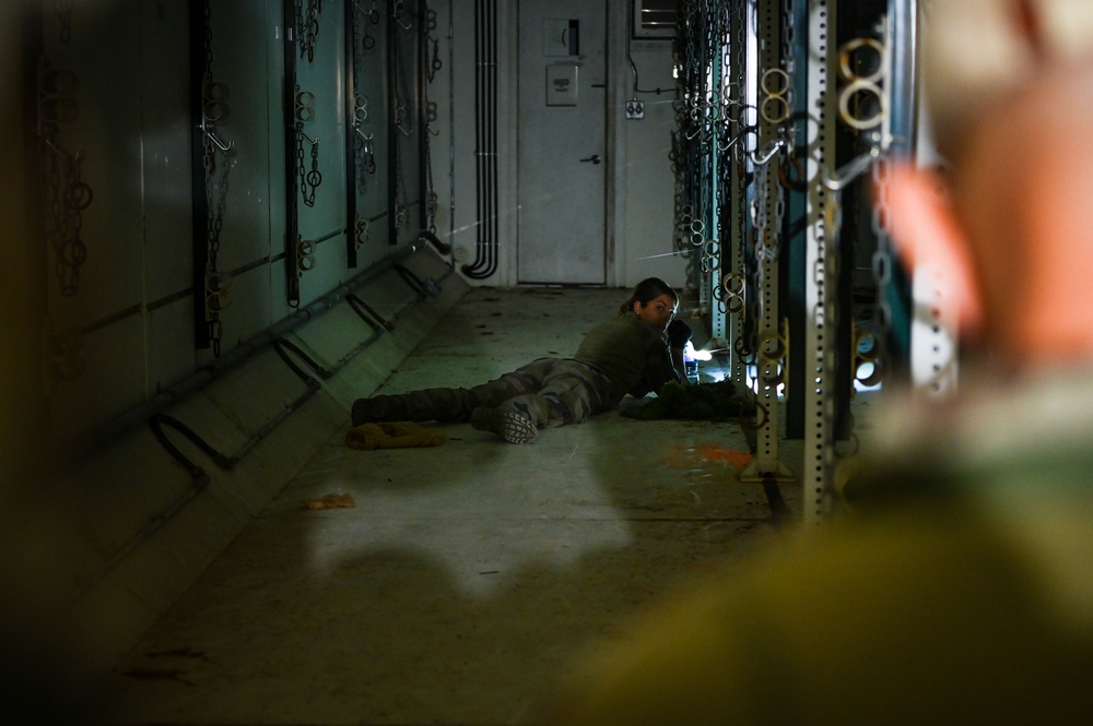 French EOD team clears a simulated “kill house” bunker during IED Rodeo