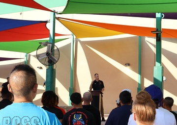 Fort Bliss Soldiers Volunteer at El Pasoans Fighting Hunger Food Bank